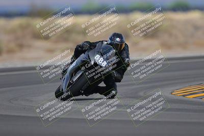 media/Sep-11-2022-SoCal Trackdays (Sun) [[81b7e951af]]/Turn 16 (945am)/